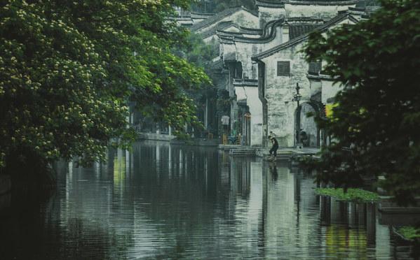 江西新余大火遇难者姐姐发声:妹妹出事那天,原本是要回家的日子